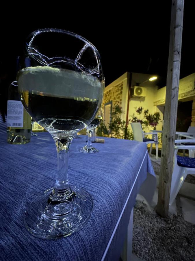 Cocooning Blue House Elafonisi Hotel Vathi  ภายนอก รูปภาพ